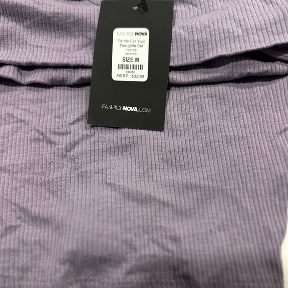 Off the shoulder two piece set - Picture 3 of 4